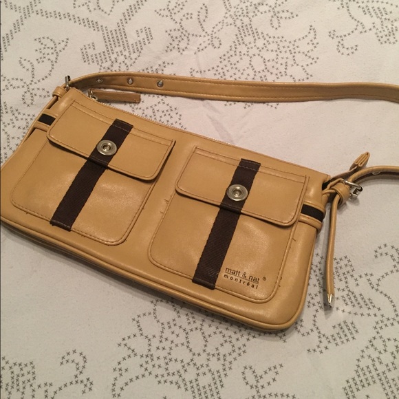 Matt & Nat Handbags - Matt & Nat tan shoulder purse